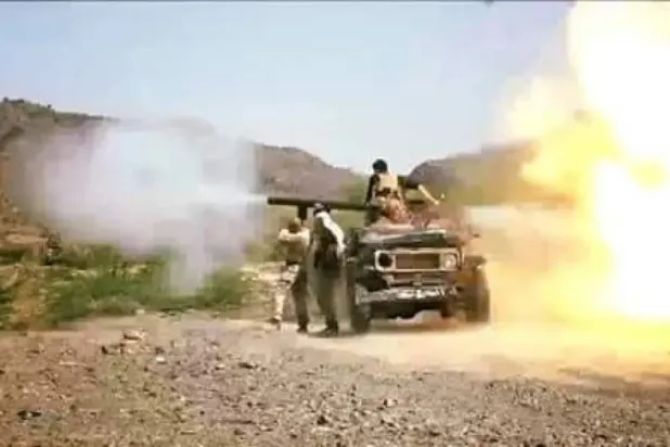 Yemen ordusu inisiyatifi yeniden ele geçirerek batı kıyısını kurtarma operasyonu başlattı (Askeri medya)