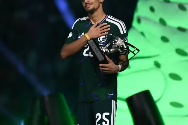 همام الهمامي توج بجائزة أفضل لاعب (تصوير: علي خمج)
