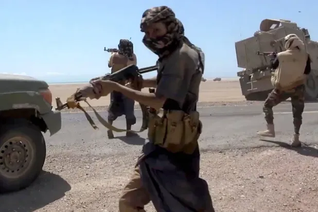 Yemen Şafağı operasyonu üçüncü haftasına girerken Husiler üzerindeki baskıyı artırıyor