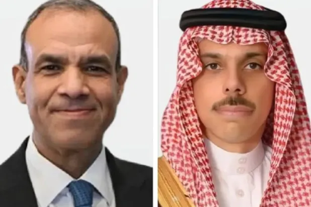 Mısır Dışişleri Bakanı Bedr Abdülati ve Suudi Arabistan Dışişleri Bakanı Prens Faysal bin Ferhan 