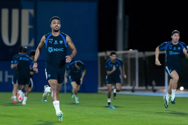 سالم الدوسري خلال تدريبات الهلال الأخيرة (موقع النادي)