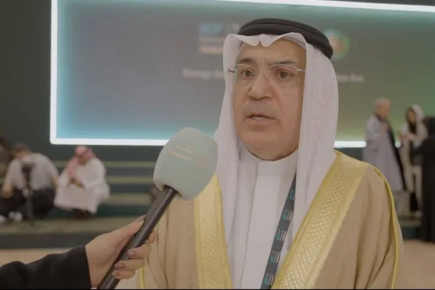 الشيراوي متحدثاً لـ«الشرق الأوسط» على هامش الاجتماع الوزاري السابع عشر لمنتدى الطاقة الدولي في الرياض (الشرق الأوسط)
