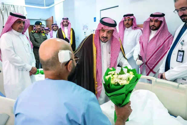 Riyadh Governor highlights Saudi leadership’s directives to provide comprehensive healthcare to all those injured (SPA)