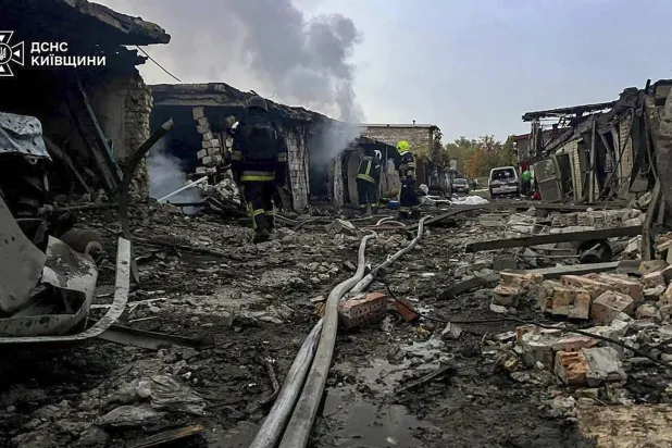 6 قتلى بضربات ليلية على أوكرانيا... وروسيا تعلن إسقاط 900 مسيّرة