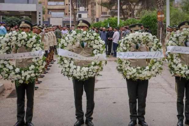  تشييع 4 عناصر أمن مساء الثلاثاء في كمين على طريق سلمية-أثريا من مشفى حماة الوطني بحضور رسمي وشعبي (مراسل الأمن في حماة)
