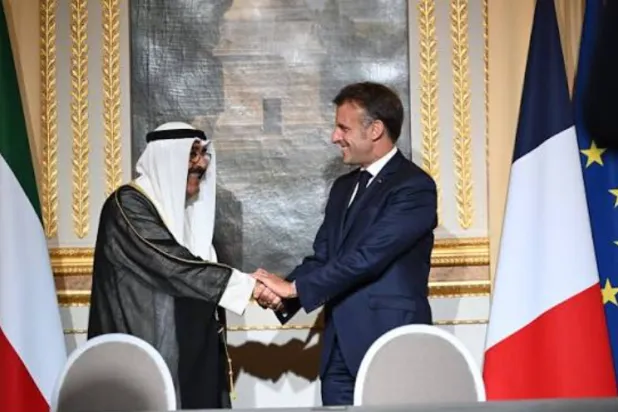 الرئيس الفرنسي وأمير الكويت (أرشيفية - كونا)