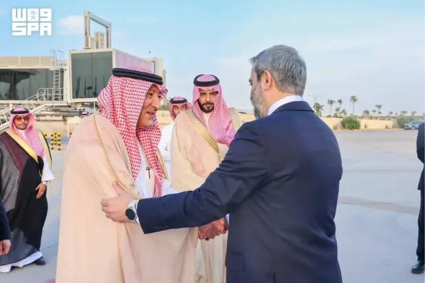 Vice Minister of Foreign Affairs Waleed Elkhereiji welcomes Syrian Minister of Foreign Affairs Asaad Al-Shaibani upon his arrival in the Kingdom. (SPA)