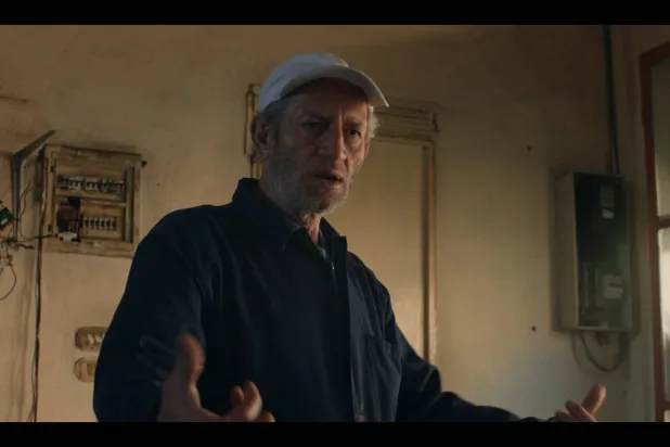 الممثل اللبناني في مشهد من الفيلم (الشركة المنتجة)