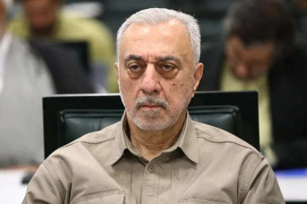 مهرداد أخلاقي خلال مثوله أمام جلسة افتراضية للمشرعين (البرلمان الإيراني)