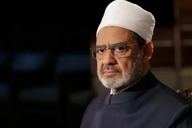 شيخ الأزهر دعا لتشكيل لجنة وساطة لنزع فتيل الأزمات والصراعات في المنطقة (الحساب الرسمي للشيخ على «فيسبوك»)