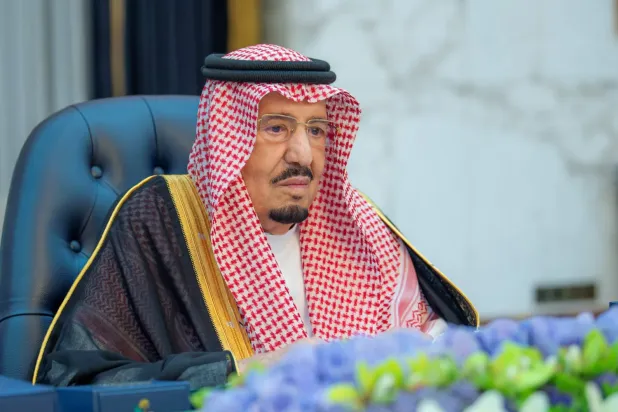 Suudi Arabistan Kralı Selman bin Abdülaziz, dün Riyad’da Bakanlar Kurulu toplantısına başkanlık etti. (SPA)