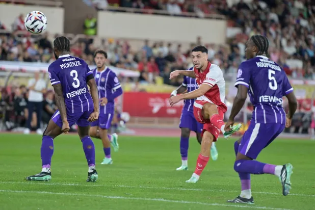 أعلنت رابطة الدوري الفرنسي لكرة القدم الأربعاء تأجيل مباراة تولوز وتروا ضمن المرحلة الثامنة (أ.ب)