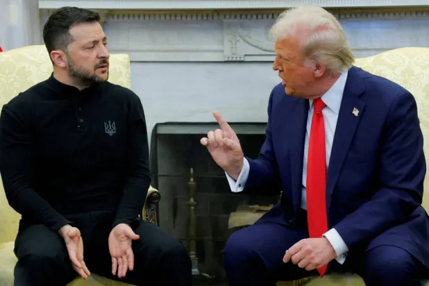 ABD Başkanı Donald Trump, Beyaz Saray’da Ukraynalı mevkidaşı Vladimir Zelenskiy ile bir araya geldi. (Arşiv – Reuters)