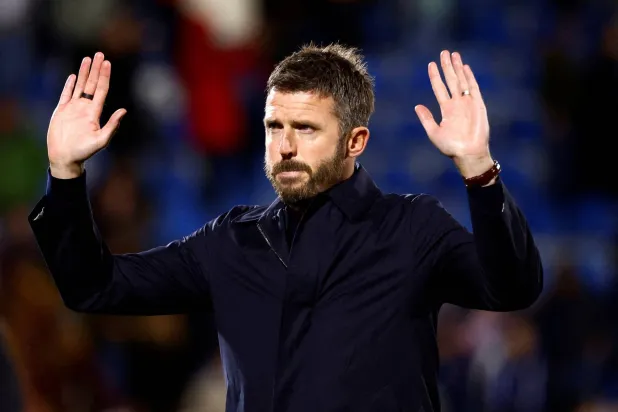 مايكل كاريك مدرب مانشستر يونايتد (رويترز)