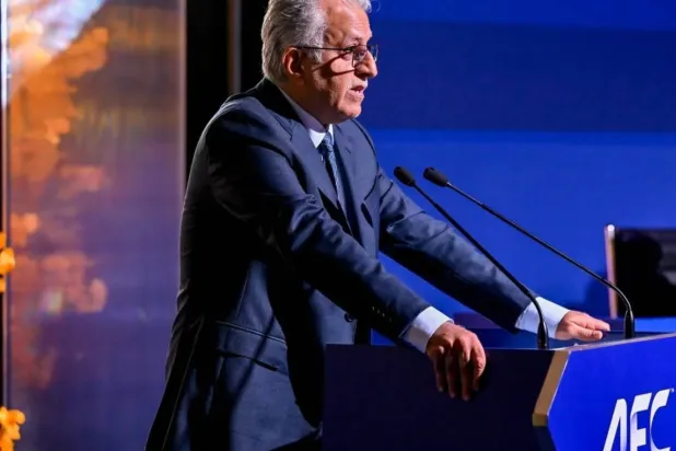 آسيا تحسم موقفها: نعم لـ«إنفانتينو»