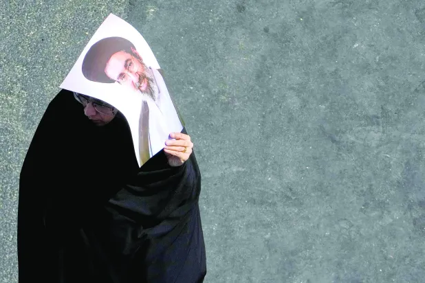 مجتبى خامنئي يلتقي رئيس القضاء للمرة الأولى منذ اختياره مرشداً