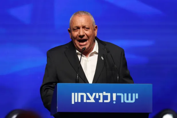 Leader of the Yashar party and former Israeli military chief, Gadi Eisenkot delivers a speech during the party's final countdown campaign rally in Tel Aviv, Israel, 25 October 2026. (EPA)
