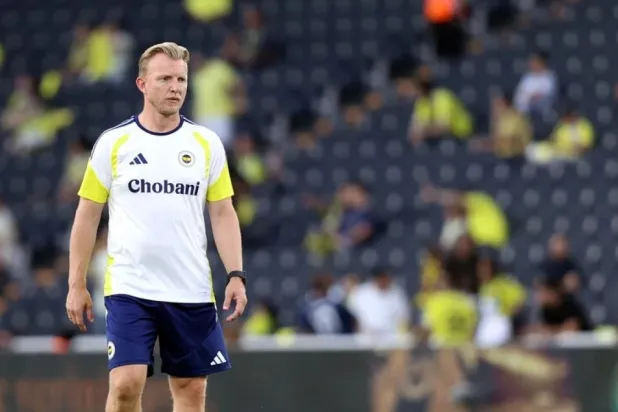 كاوت مدرباً مؤقتاً لـ«فناربخشه» عقب استقالة كارتال
