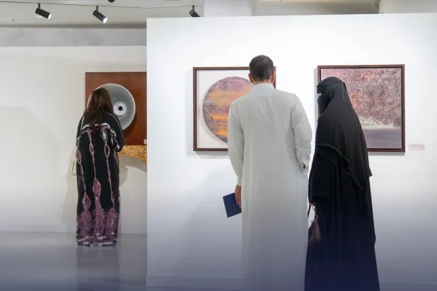 «ربع تون»... معرض فني جديد للفنان العراقي نصير شمّة