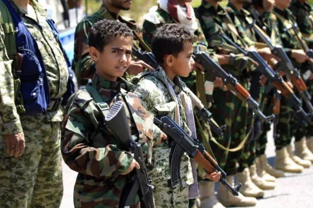 Houthis continue to recruit children and transform schools into training centers (local media)