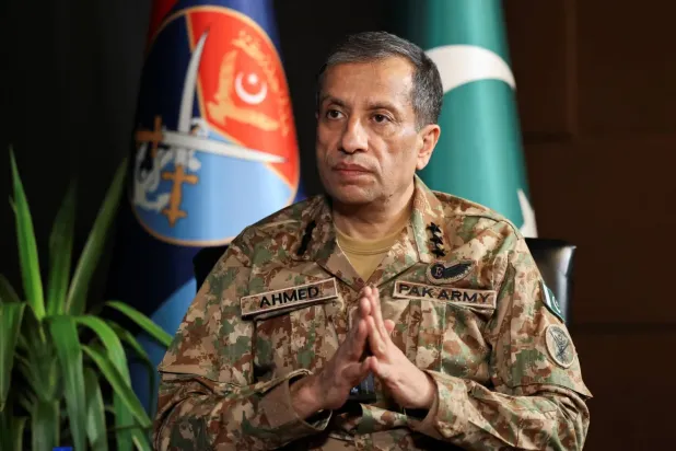 Pakistan Ordu Sözcüsü Ahmed Şerif Çaudri. (Reuters)