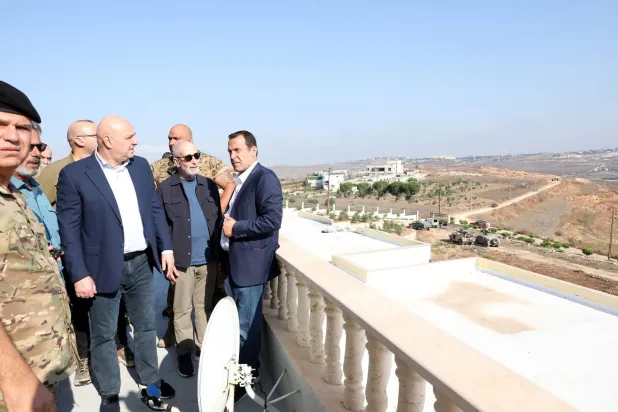 شبح «الحرب الثالثة» وهاجس حماية الجيش يشغلان الرئيس اللبناني