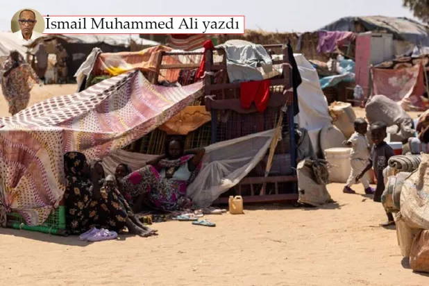 Beyaz Nil Eyaleti'ndeki bir mülteci kampında Kordofan eyaletlerinden gelen yerinden edilmiş aileler için kurulan geçici barınaklar (UNICEF)