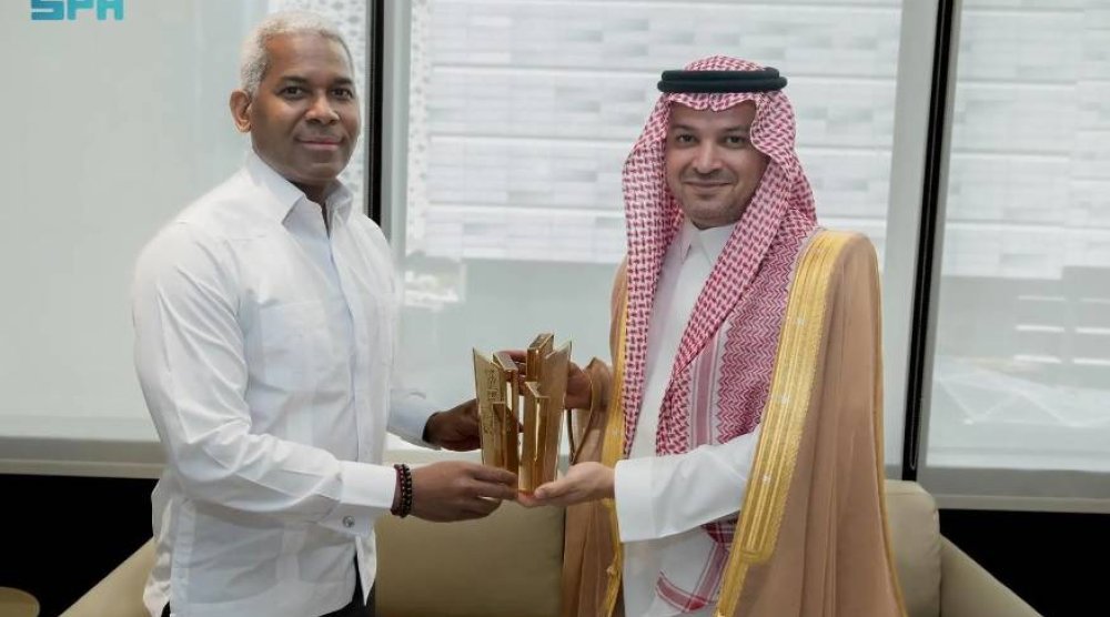 The Saudi Literature, Publishing, and Translation Commission Chief Executive met with the Dominican Republic Ambassador to Riyadh. SPA
