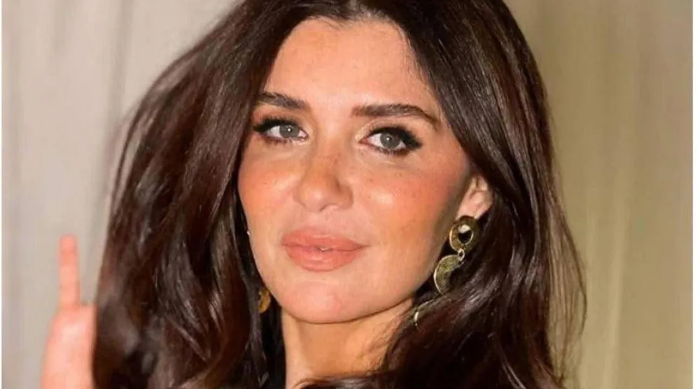 الفنانة غادة عادل (صفحتها على «فيسبوك»)