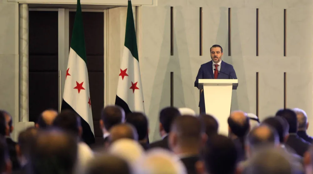 وزير الخارجية السوري أسعد الشيباني يتحدث من القصر الرئاسي في دمشق (أ.ف.ب) 