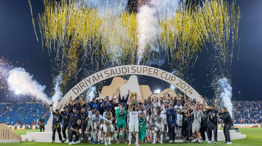 الهلال هو حامل لقب النسخة الأخيرة للموسم الماضي (كأس السوبر السعودي)