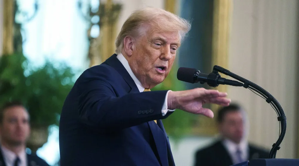 الرئيس الأميركي دونالد ترمب يتحدث خلال مناسبة في البيت الأبيض بواشنطن العاصمة بالولايات المتحدة (أ.ب.أ)