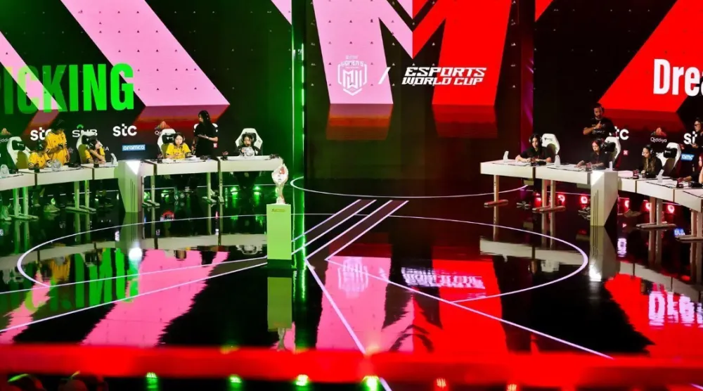 In Free Fire, the opening round unfolded across six maps, with Team Falcons, led by their Thai stars, temporarily topping the leaderboard - SPA 
