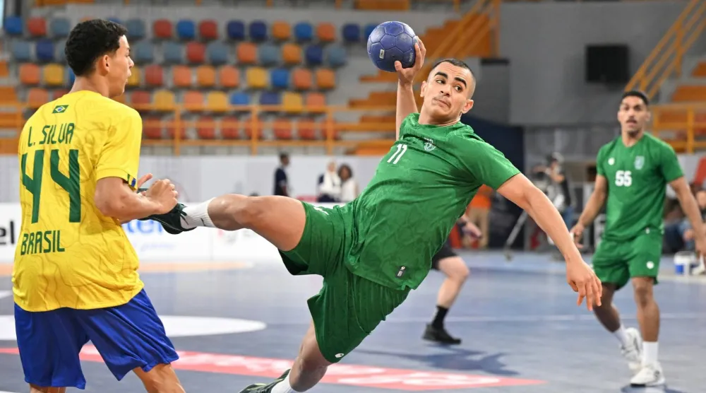من المواجهة التي جمعت منتخب الناشئين بنظيره البرازيلي (اتحاد اليد)