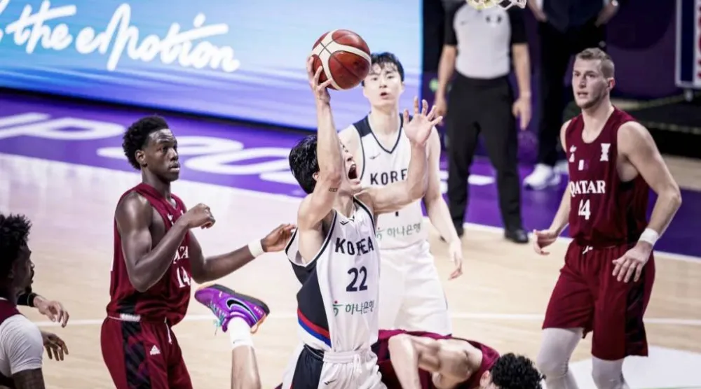 منتخب قطر تقلصت آماله بالتأهل (الشرق الأوسط)