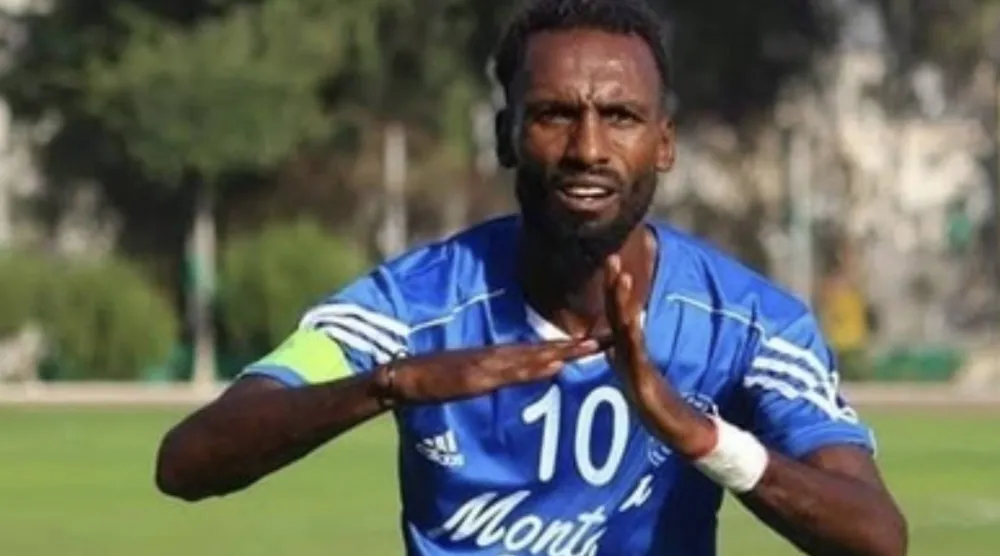 خاض العبيد 24 مباراة بقميص المنتخب الفلسطيني (وسائل إعلام فلسطينية)