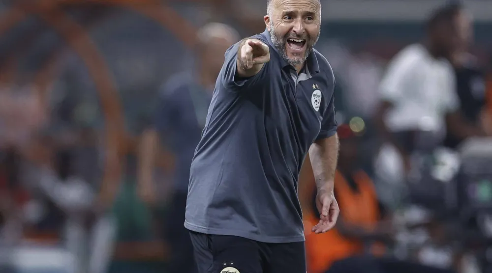 الجزائري جمال بلماضي المدير الفني لفريق الدحيل القطري (وسائل إعلام جزائرية)
