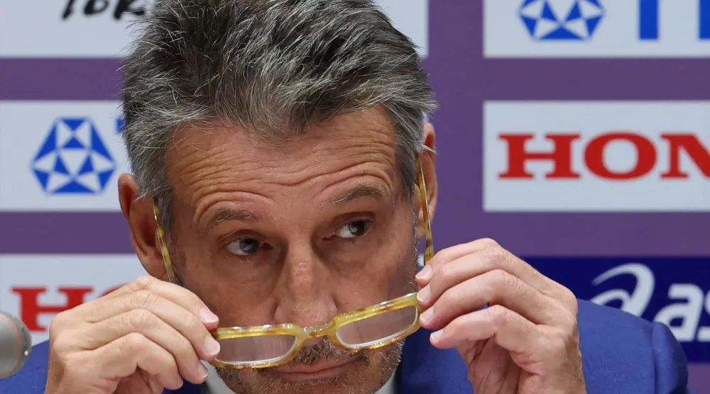 رئيس الاتحاد الدولي لألعاب القوى البريطاني سيباستيان كو (رويترز)