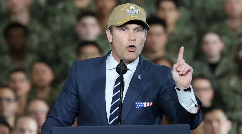 وزير الدفاع الأميركي بيت هيغسيث (رويترز) 