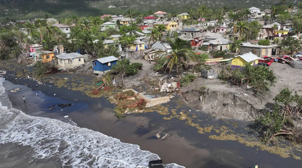 لقطة جوية تُظهر الأضرار الناجمة عن إعصار «ميليسا» في جامايكا (رويترز)