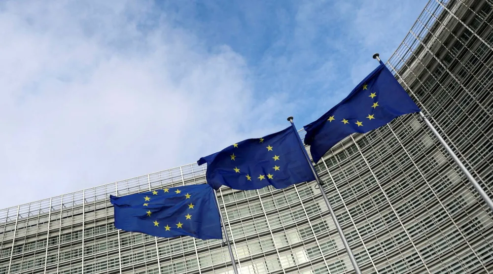 مفوضية الاتحاد الأوروبي وجهت انتقادات حادة لتركيا بسبب وضع حقوق الإنسان والديمقراطية واستقلال القضاء في تقريرها لعام 2025 (رويترز)