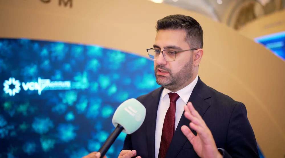 الرئيس التنفيذي المكلف في شركة «سوق الكربون الطوعي» فادي سعادة (تصوير: تركي العقيلي)