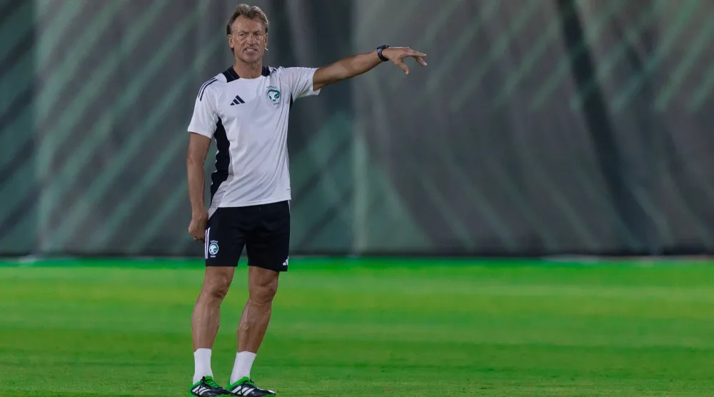 هيرفي رينارد مدرب المنتخب السعودي (الشرق الأوسط) 