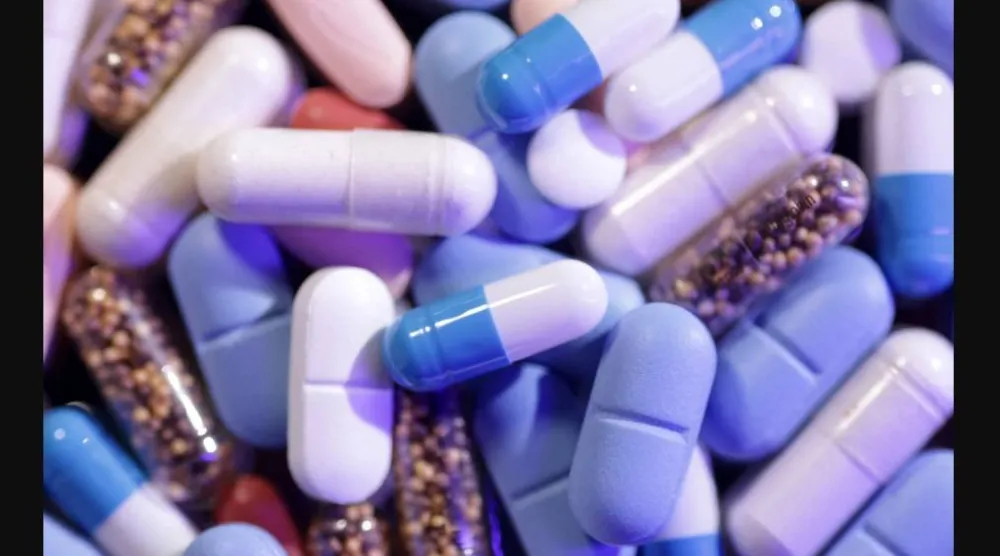 نحو 450 مليون شخص حول العالم يعانون من داء السكري من النوع الثاني (رويترز)