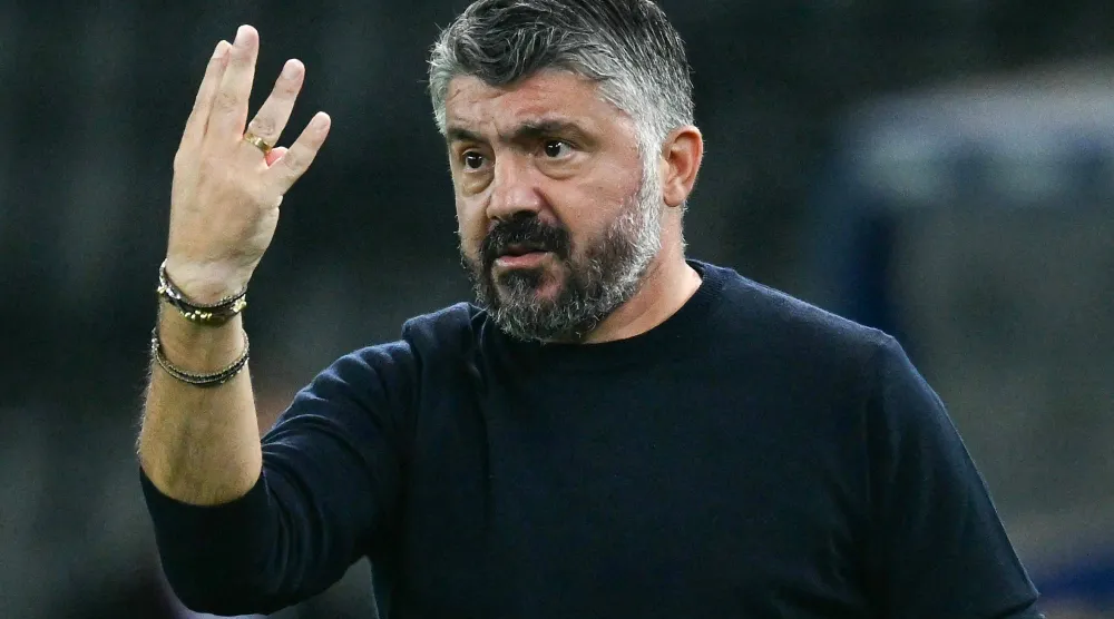 مدرب إيطاليا جينارو غاتوزو (أ.ف.ب)