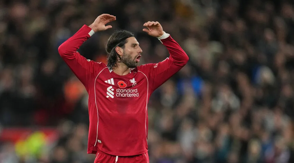 لاعب وسط ليفربول دومينيك سوبوسلاي (أ.ب)