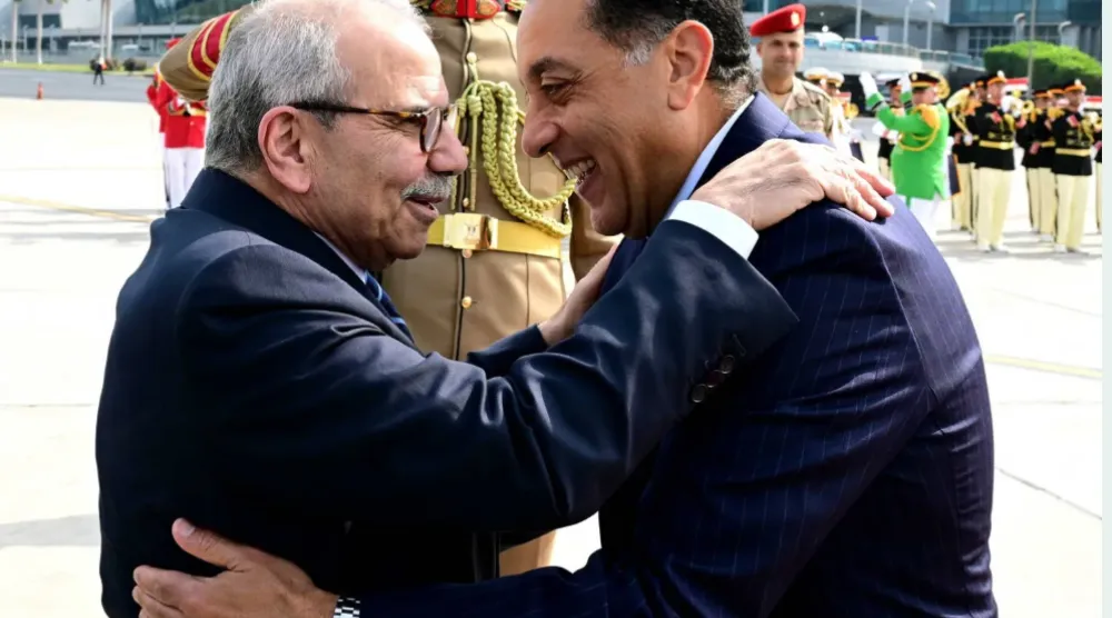 رئيس الوزراء المصري مصطفى مدبولي خلال لقاء نظيره اللبناني نواف سلام في القاهرة مطلع نوفمبر الحالي (مجلس الوزراء المصري)