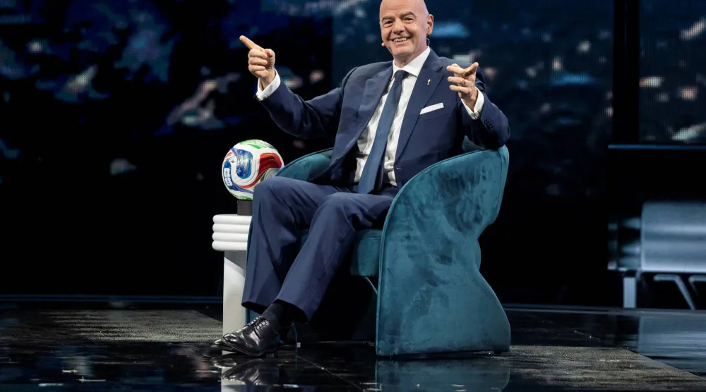 السويسري جياني إنفانتينو رئيس الاتحاد الدولي لكرة القدم «فيفا» (رويترز)