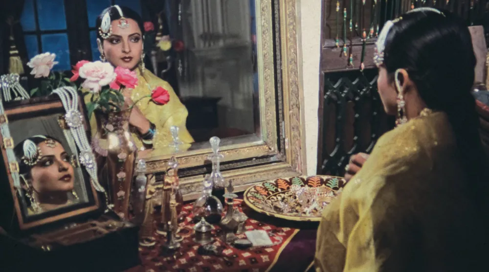 الممثلة الهندية الشهيرة ريخا (مهرجان البحر الأحمر السينمائي الدولي)