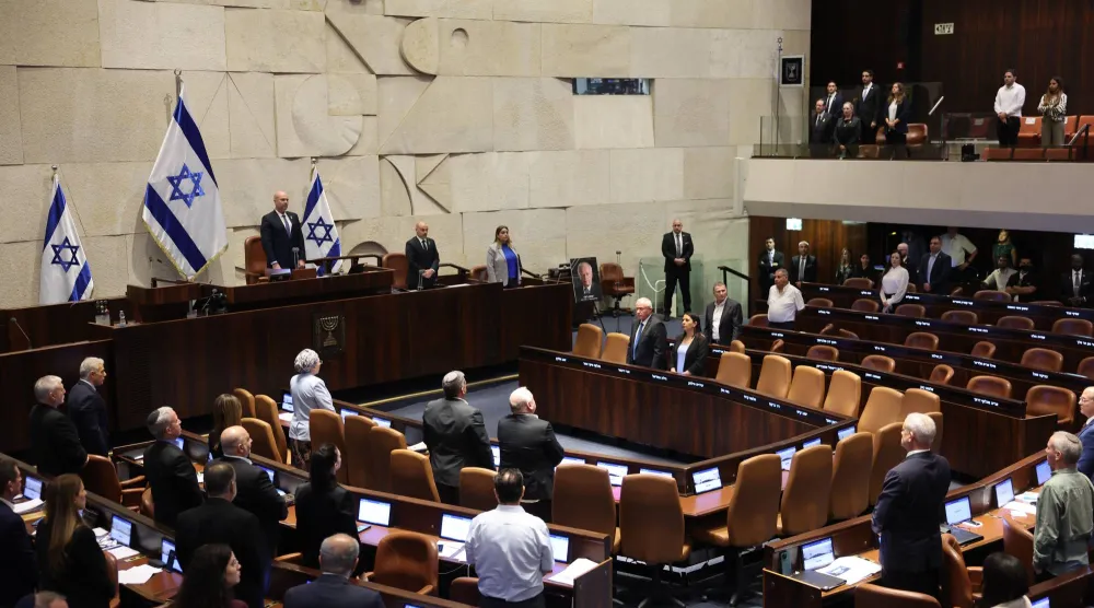 جلسة سابقة للكنيست الإسرائيلي (إ.ب.أ)